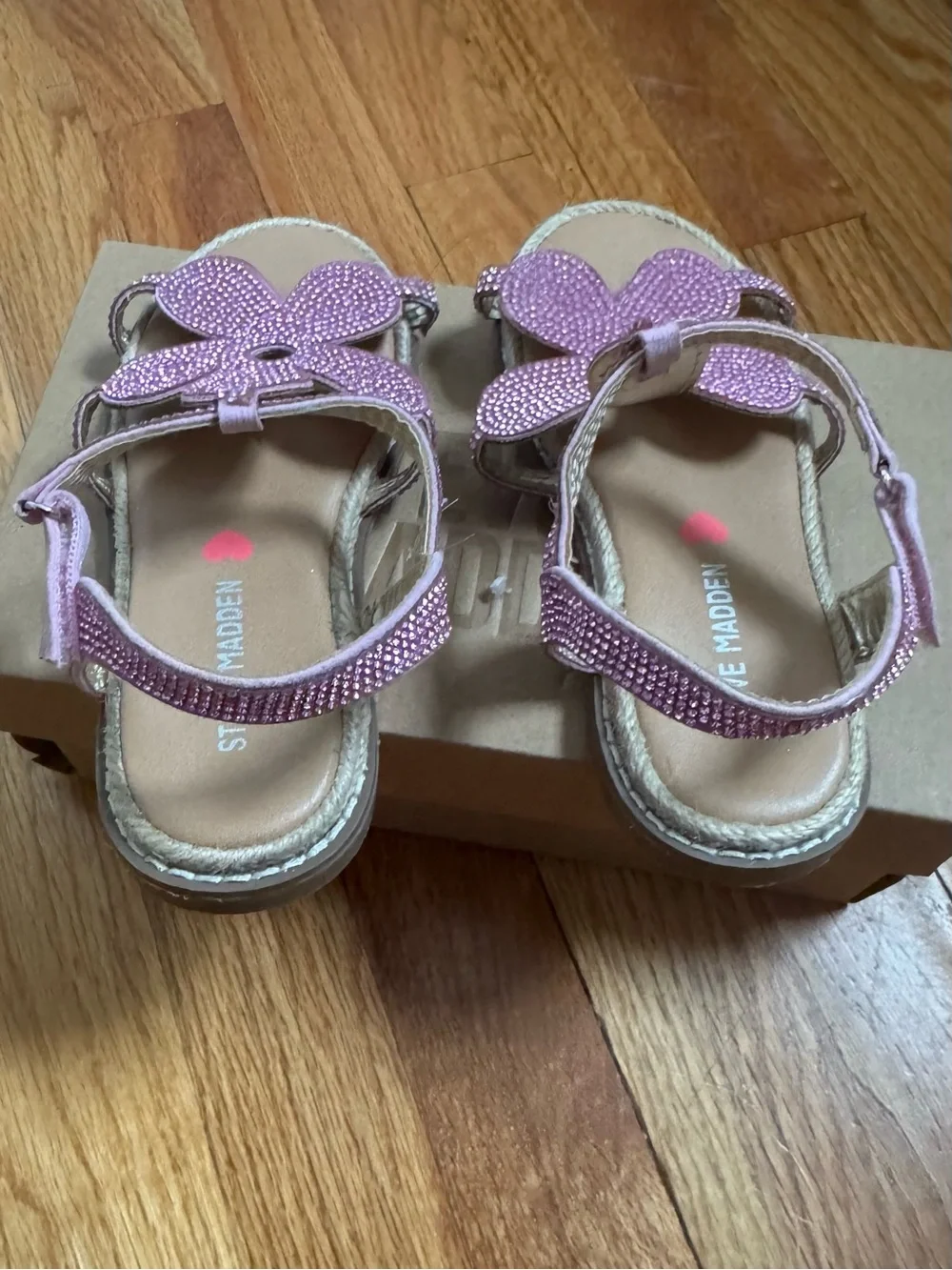 Steve Madden Girls Pink Flower Sparkling Sandals - Kids Shoes (Size 11)